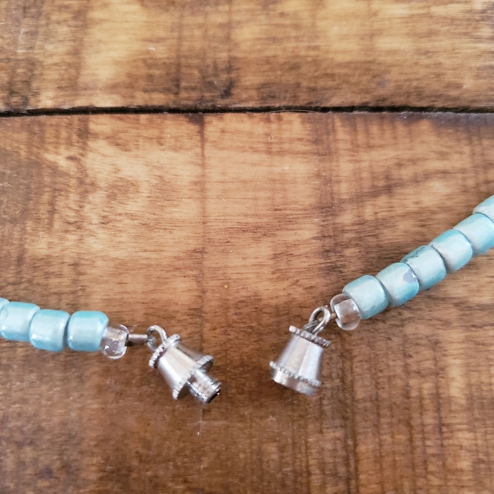 🇺🇸Powder Blue Beaded Necklace - Picture 7 of 7